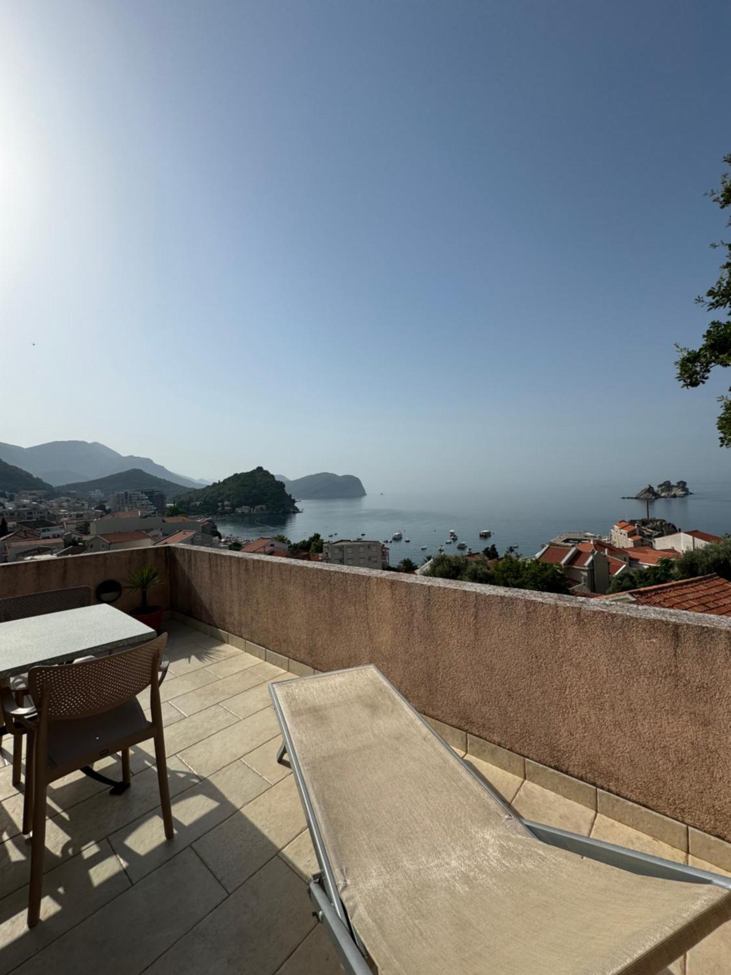 Apartments Mandarina Garden Petrovac Kültér fotó