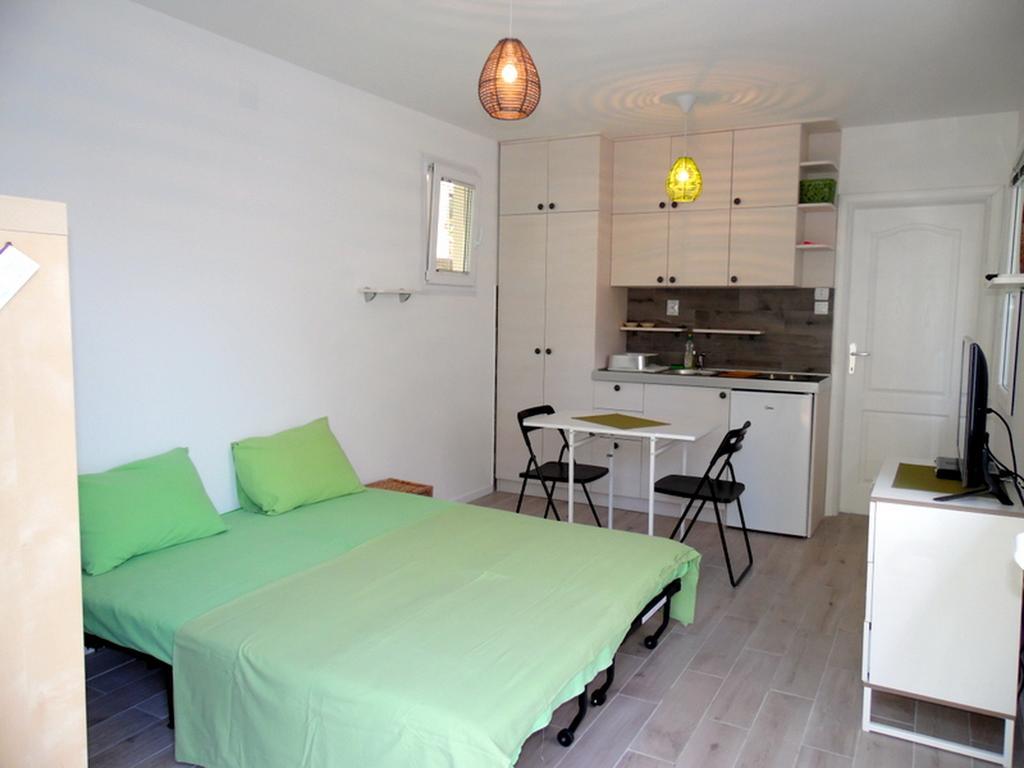 Apartments Mandarina Garden Petrovac Kültér fotó